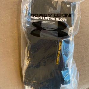 Under armor weight lifting gloves - brand new